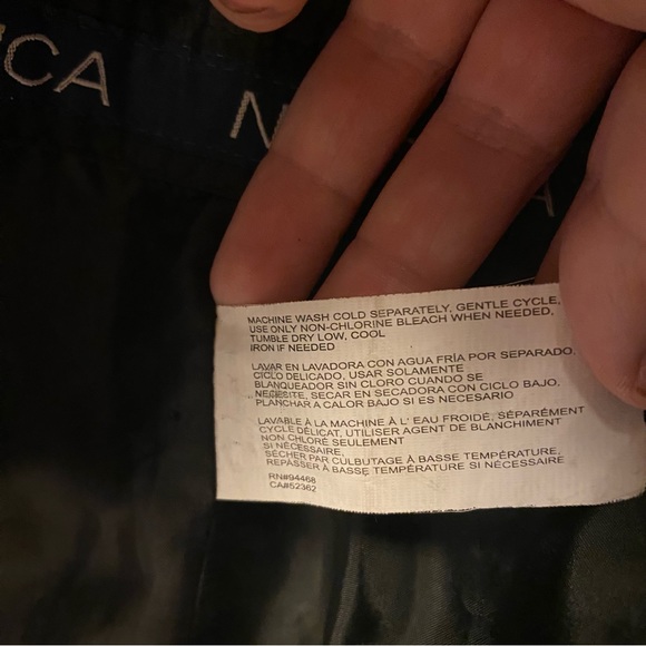 Nautica two in one winter coat! L/XL in great condition. Black with teal - Picture 10 of 12